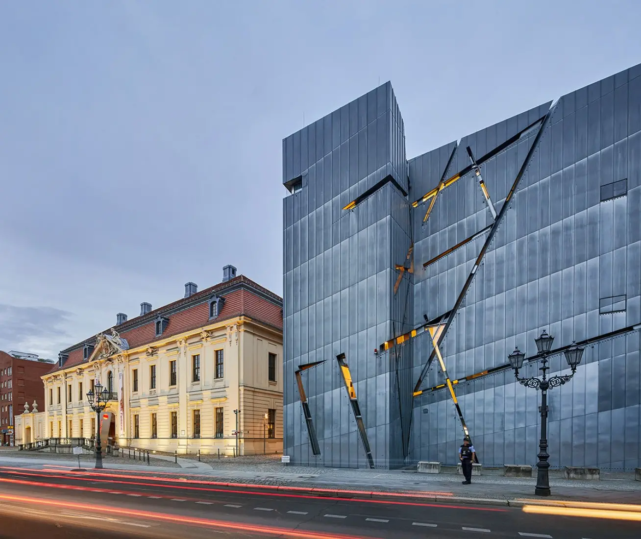 Daniel Libeskind: Un Arquitecto De Renombre Internacional - Imagen 2